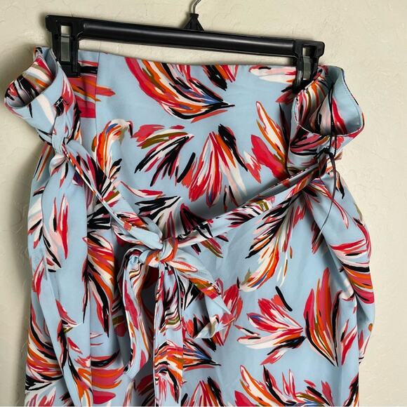 Lane Bryant Light Blue Tropical Floral Skirt Plus Size 26 NWT - Picture 3 of 15
